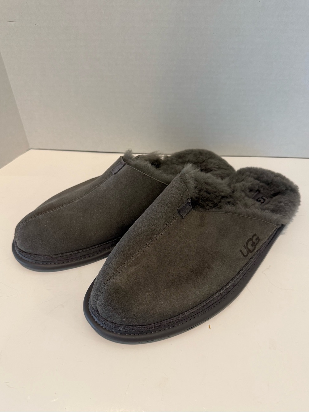 UGG Hyde Slide Slippers in Espresso Shearling Lined Suede Men's Size 12